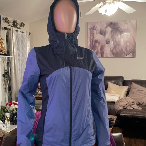 Columbia Jackets & Blazers - Columbia 😊